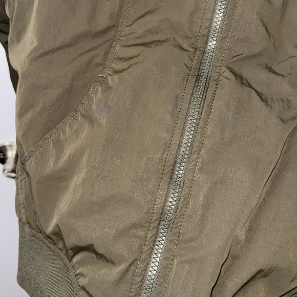 Lululemon reversible bomber jacket - Picture 3 of 5